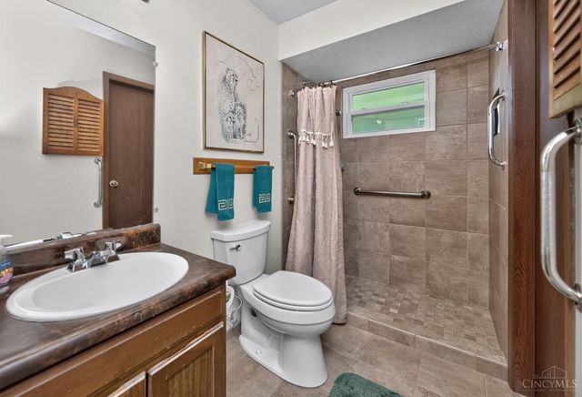 865 Old Orchard Lane, Monroe, OH 45050