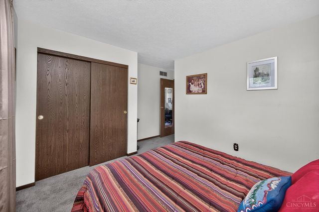 865 Old Orchard Lane, Monroe, OH 45050