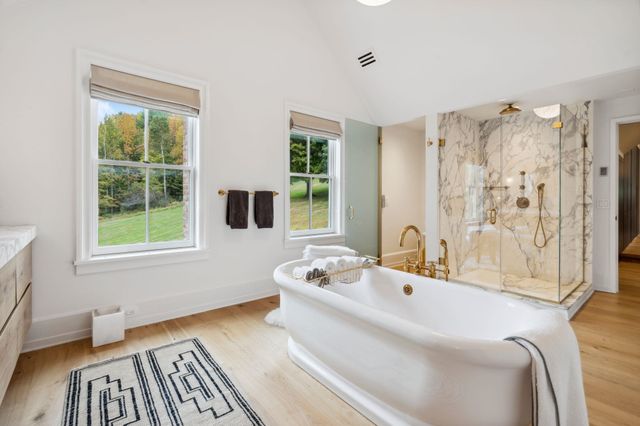 3147 Mount Hunger Road, Barnard, VT 05091