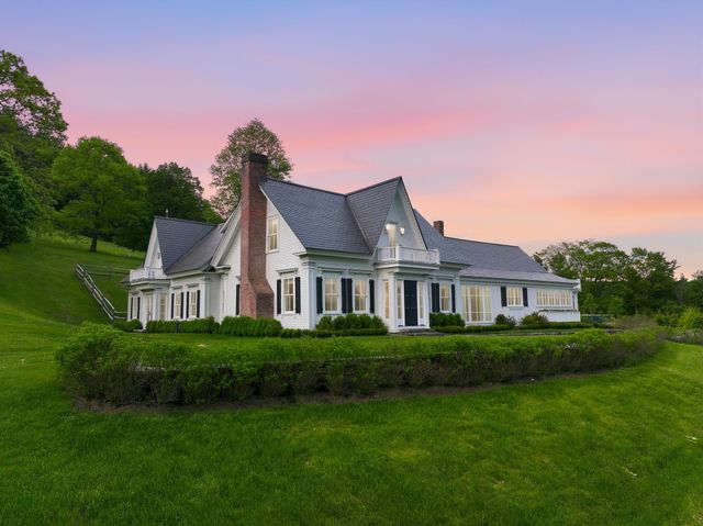 3147 Mount Hunger Road, Barnard, VT 05091