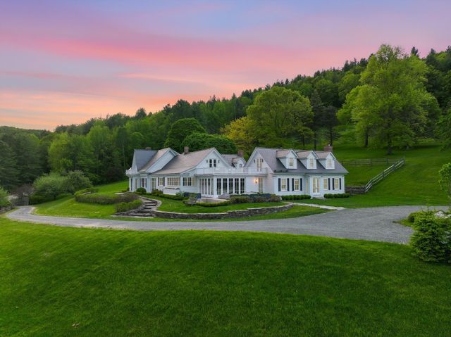 3147 Mount Hunger Road, Barnard, VT 05091