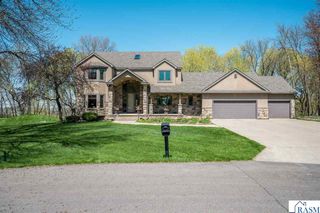 180 JoRay Drive, Mankato, MN 56001