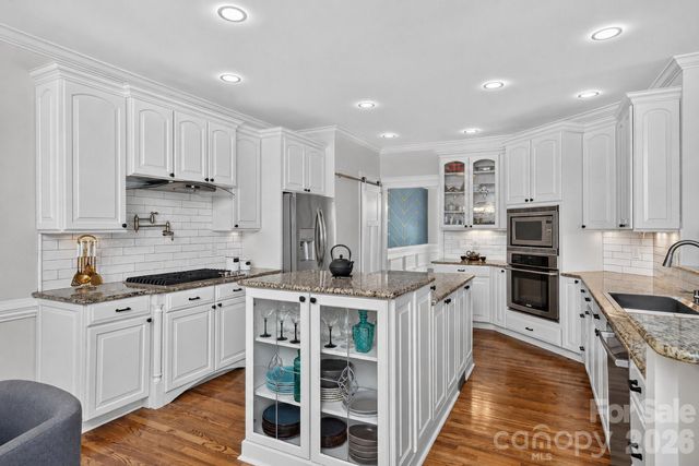 6605 Saunton Court, Charlotte, NC 28277