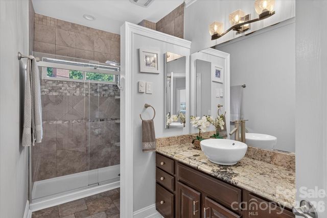 6605 Saunton Court, Charlotte, NC 28277