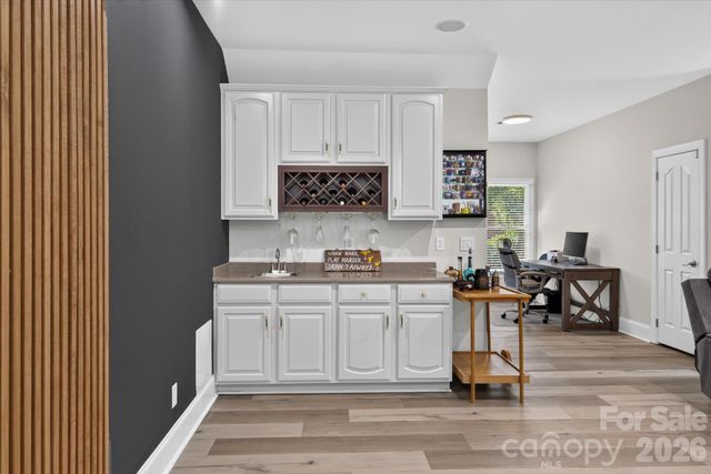 6605 Saunton Court, Charlotte, NC 28277