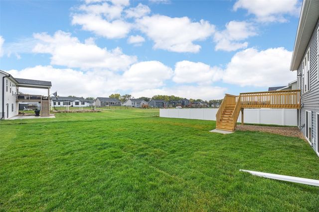 552 Davis Drive NE, Mt Vernon, IA 52314