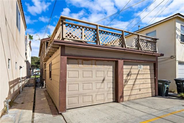 3709 W Balboa, Newport Beach, CA 92663