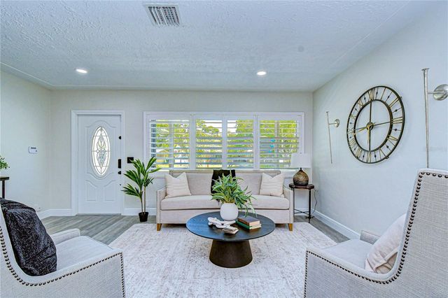 4312 80TH AVENUE N, Pinellas Park, FL 33781