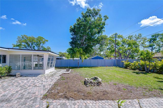 4312 80TH AVENUE N, Pinellas Park, FL 33781