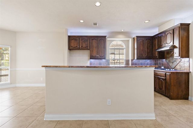 2446 W Bramlet Drive, Conroe, TX 77304