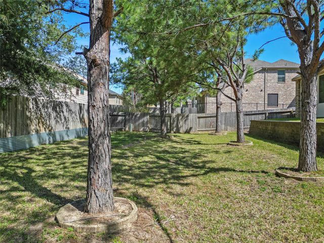 2446 W Bramlet Drive, Conroe, TX 77304