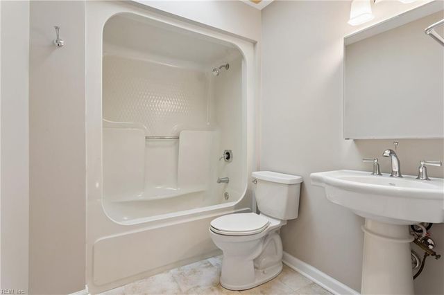 113 Quantico LOOP, Yorktown, VA 23693