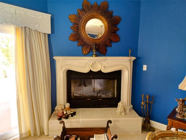 64 Coyote Trail, Santa Fe, NM 87508