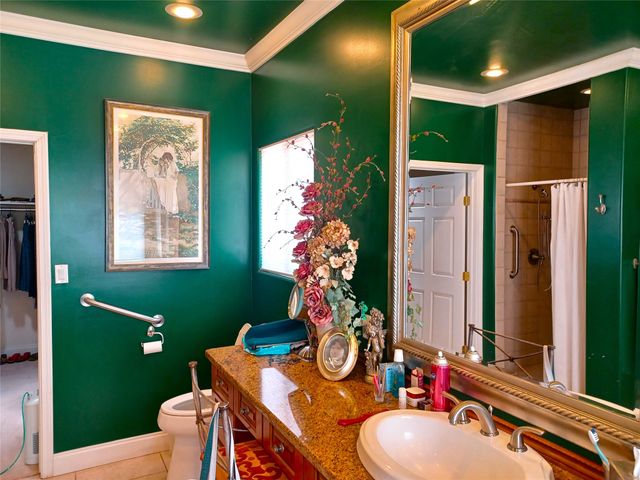 64 Coyote Trail, Santa Fe, NM 87508