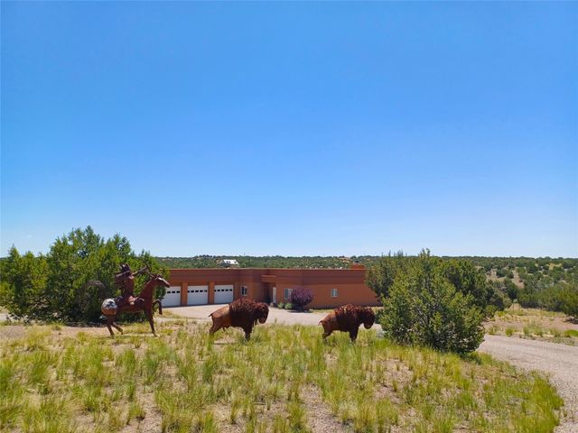 64 Coyote Trail, Santa Fe, NM 87508