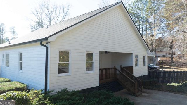 108 Hunter Way, Carrollton, GA 30116