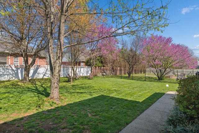 151 Sayre Ln, Murfreesboro, TN 37127