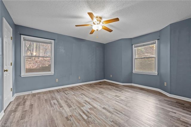 5928 Friendly Avenue C, Greensboro, NC 27410