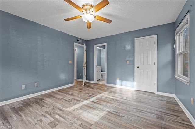 5928 Friendly Avenue C, Greensboro, NC 27410