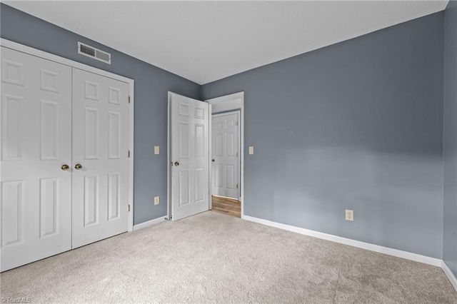 5928 Friendly Avenue C, Greensboro, NC 27410