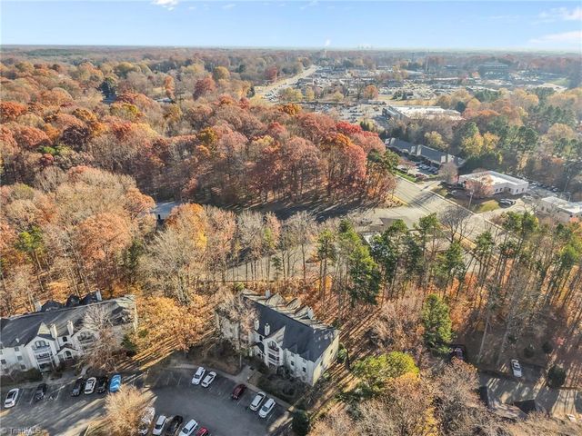 5928 Friendly Avenue C, Greensboro, NC 27410