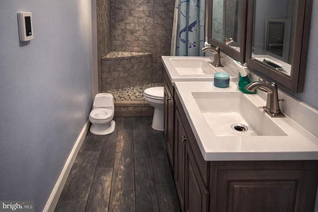 1018 W BROWNING RD, Bellmawr, NJ 08031