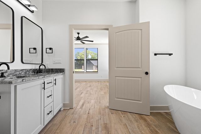 142 Big Oaks Rd, Kilgore, TX 75662