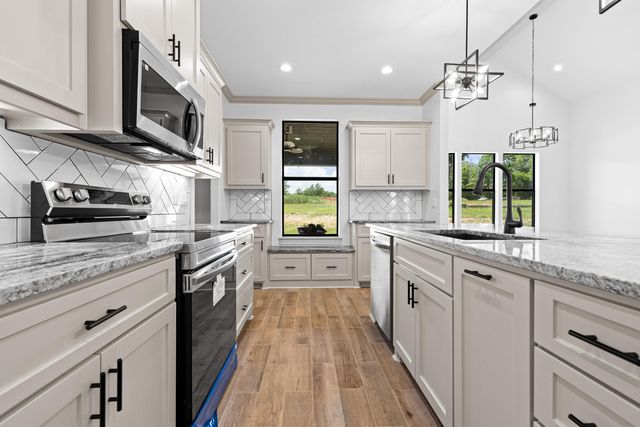 142 Big Oaks Rd, Kilgore, TX 75662