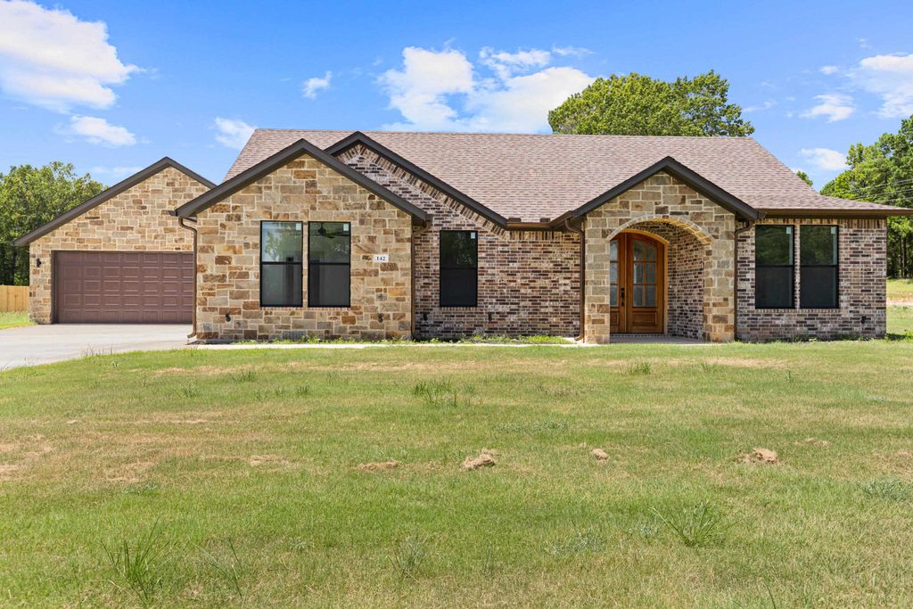 142 Big Oaks Rd, Kilgore, TX 75662