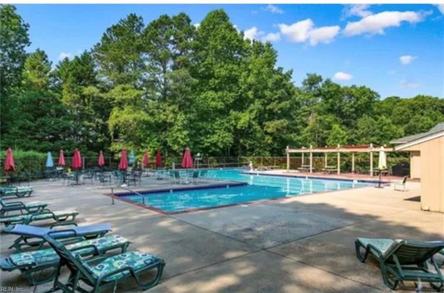 42 Spring E, Williamsburg, VA 23188