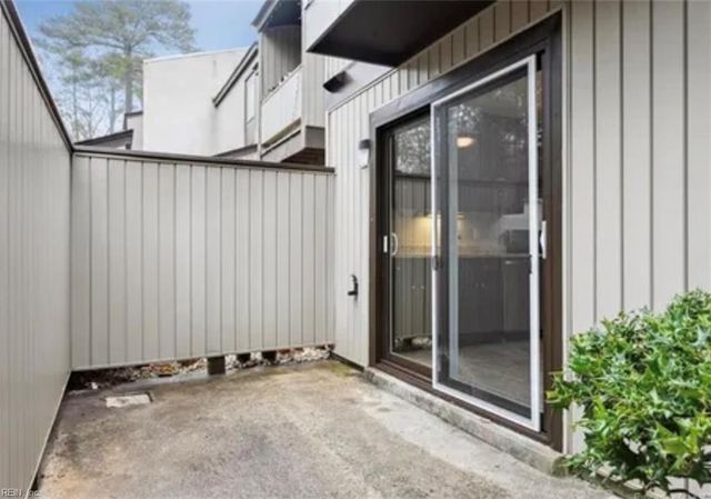 42 Spring E, Williamsburg, VA 23188