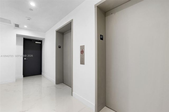 700 NE 24th St 4702, Miami, FL 33137