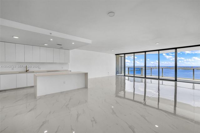 700 NE 24th St 4702, Miami, FL 33137
