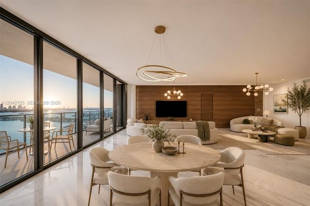 700 NE 24th St 4702, Miami, FL 33137