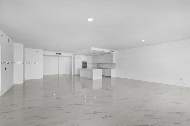 700 NE 24th St 4702, Miami, FL 33137