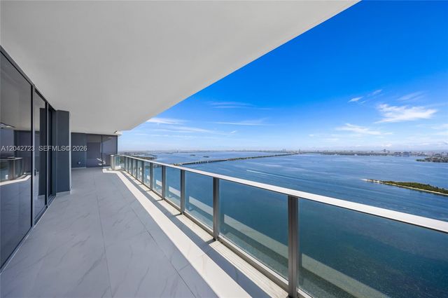 700 NE 24th St 4702, Miami, FL 33137