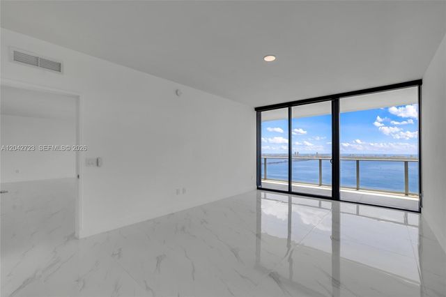 700 NE 24th St 4702, Miami, FL 33137