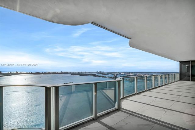 700 NE 24th St 4702, Miami, FL 33137