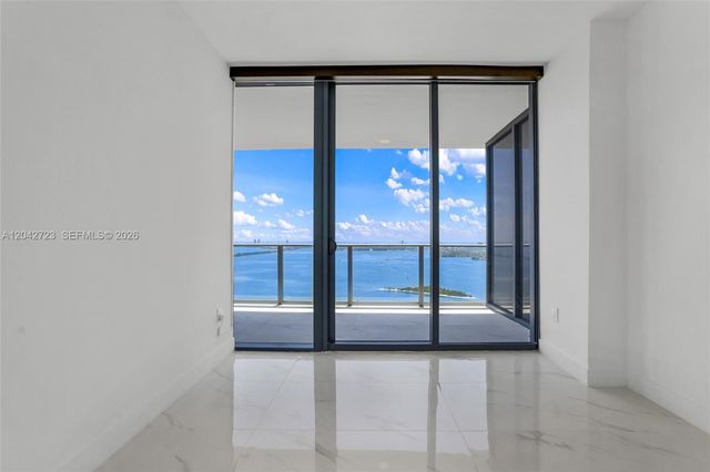 700 NE 24th St 4702, Miami, FL 33137