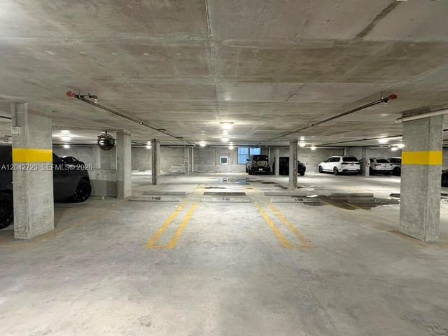700 NE 24th St 4702, Miami, FL 33137