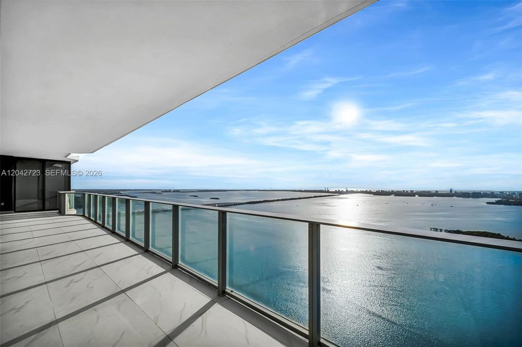 700 NE 24th St 4702, Miami, FL 33137