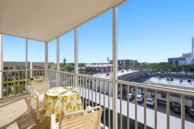 800 BENJAMIN FRANKLIN DRIVE 501, Sarasota, FL 34236