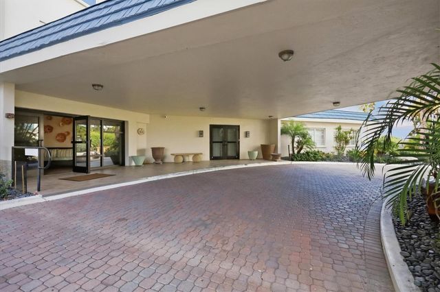 800 BENJAMIN FRANKLIN DRIVE 501, Sarasota, FL 34236