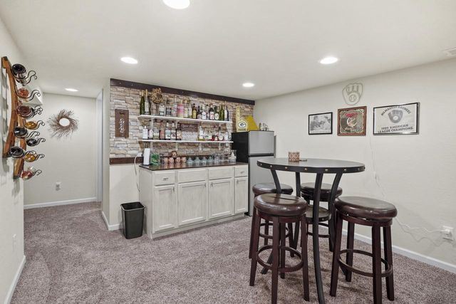 4015 Harding ROAD, Kenosha, WI 53142