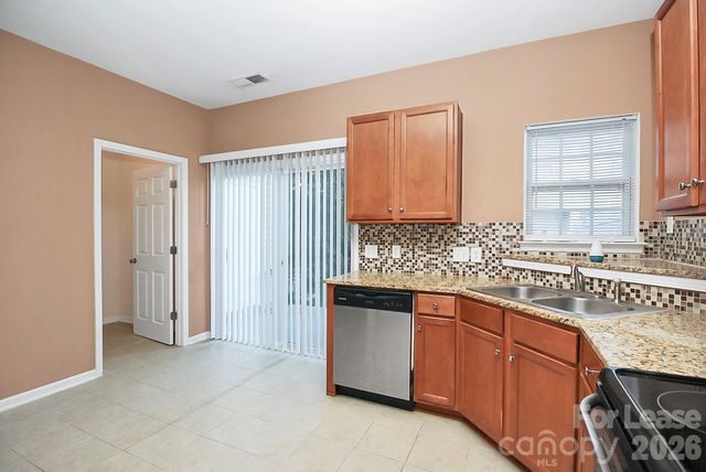 3558 Calpella Court, Charlotte, NC 28262