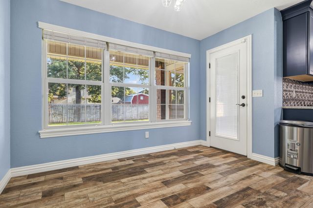 253 E Grace Street, Republic, MO 65738