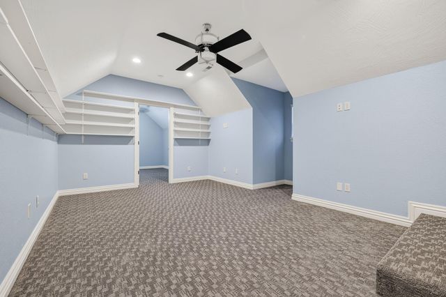 253 E Grace Street, Republic, MO 65738
