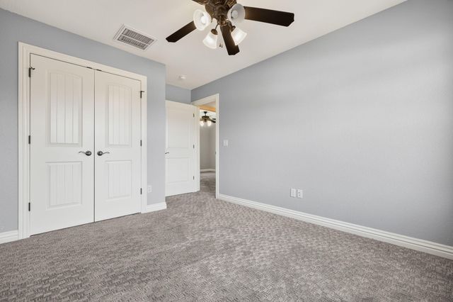 253 E Grace Street, Republic, MO 65738