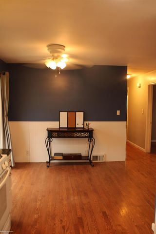 21181 Gordon Road, St Clair Shores, MI 48081