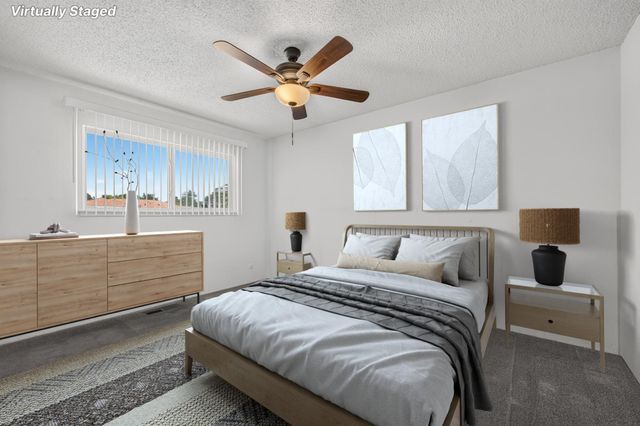 1641 Oxford Avenue, Clovis, CA 93612